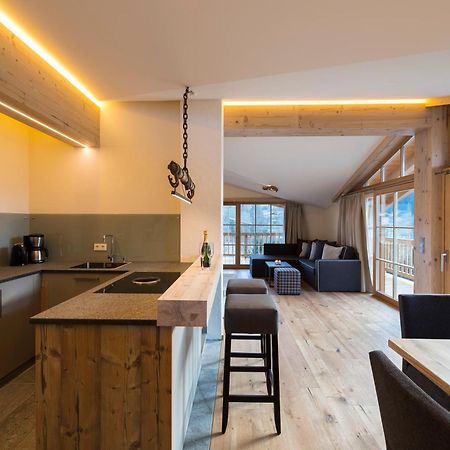 Alpen Chalet Dorfwies 티롤 키르흐베르크 객실 사진