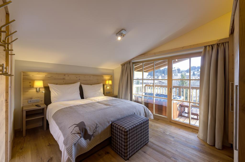Alpen Chalet Dorfwies 티롤 키르흐베르크 객실 사진